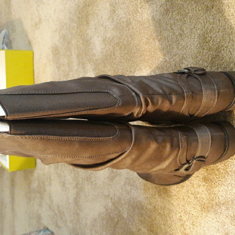 BareTraps Grey Sheridan High Rise Boots - Picture 3 of 8